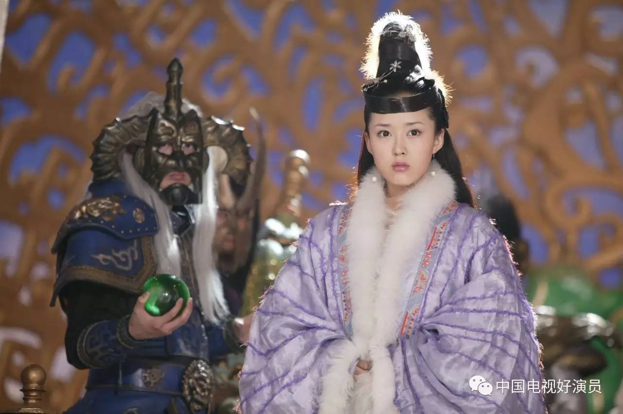 她被称为最美嫦娥,39岁依然清丽如广寒宫仙子